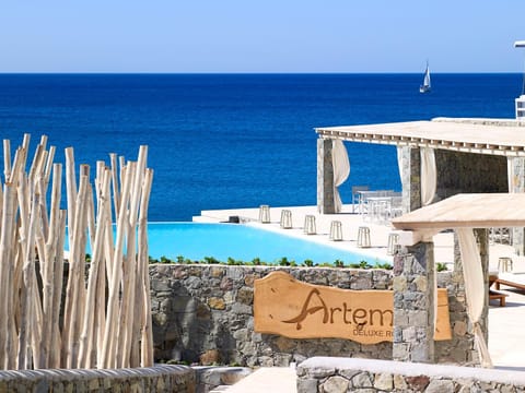 Property logo or sign, Sea view, Swimming pool