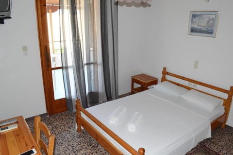 Theodore Apartments Condo in Messenia