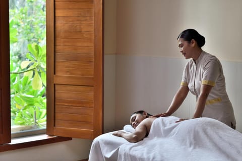 Massage, Spa and wellness centre/facilities