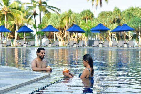 People, Guests, Pool view, Swimming pool, sunbed