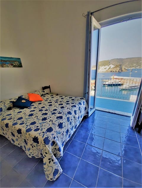 Bed, Photo of the whole room, Bedroom, Sea view