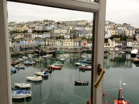 Sampford Harbour Side Guest House Bed and Breakfast in Brixham
