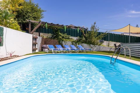 Pool view, Swimming pool, sunbed