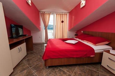 Villa Maric Condo in Neum