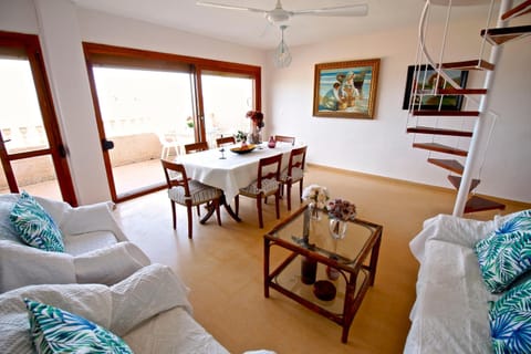 Apartamento Mistral Beach Condo in El Campello