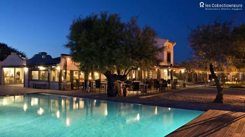 Patio, Restaurant/places to eat, Swimming pool