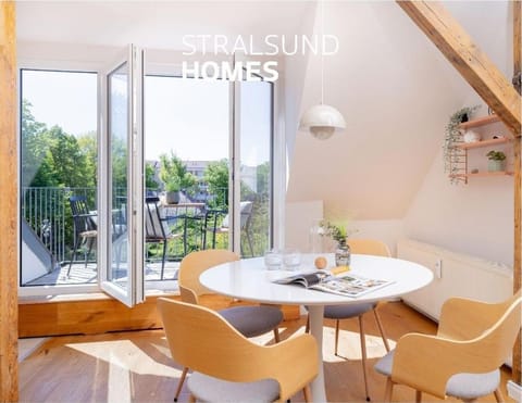 Balcony/Terrace, Photo of the whole room