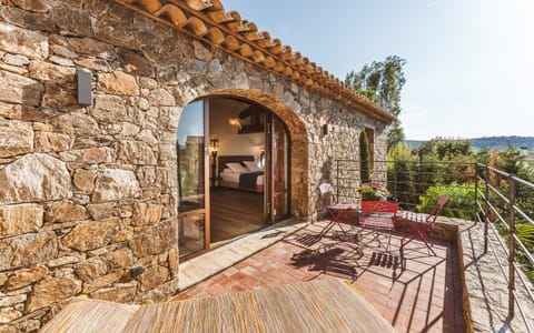 Patio, Spring, Mountain view