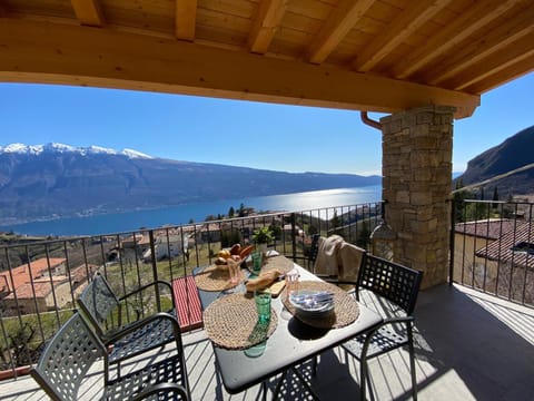 View (from property/room), Balcony/Terrace