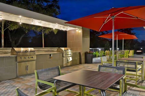 Home2 Suites By Hilton Naples I-75 Pine Ridge Road Hotel in Collier County