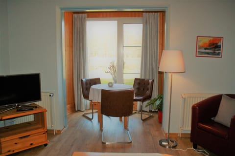 FeWo Eiche - Ulenhoef Apartment in Prerow