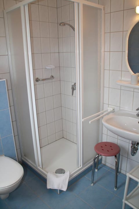 FeWo Eiche - Ulenhoef Apartment in Prerow