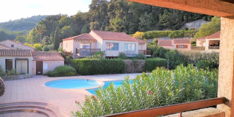 Balcony/Terrace, Pool view