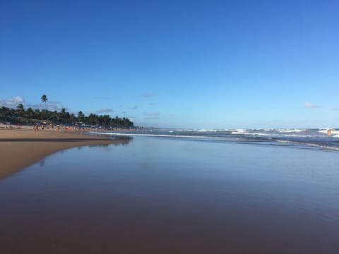 Chalé em frente à Praia Chalet in Salvador