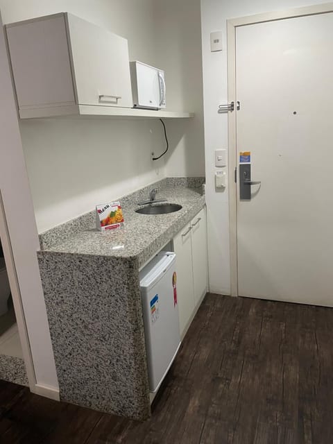 Flat Suites Pampulha - AP 122 - Particular Hotel in Belo Horizonte