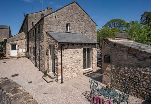 Stunning - 2 Bedroom - 2 Bathroom home - Nr Kirkby Lonsdale House in England
