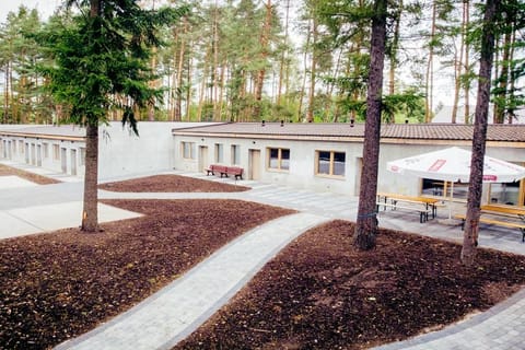 Property building, Facade/entrance, Garden