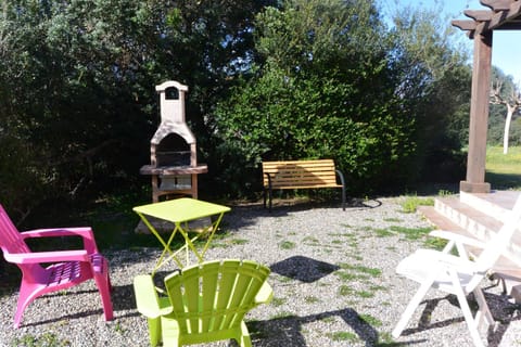 BBQ facilities, Living room