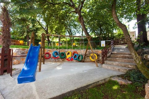 Patio, Garden, Garden view