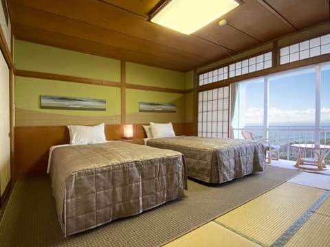 Mikawa Bay Hills Hotel Ryokan in Aichi Prefecture