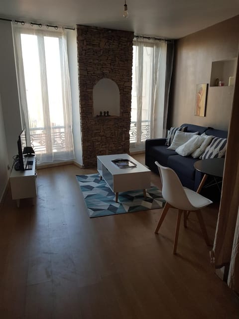 appartement renové , quartier historique du panier , centre-ville Condo in Marseille