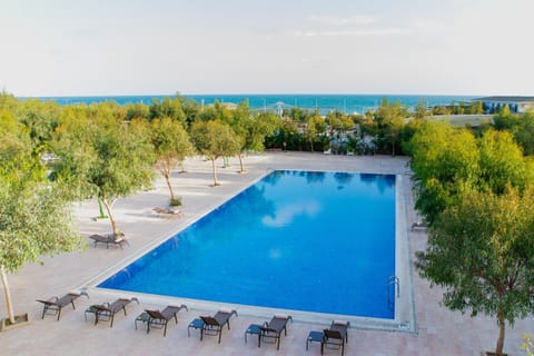 Sapphire Marine Resort in Baku