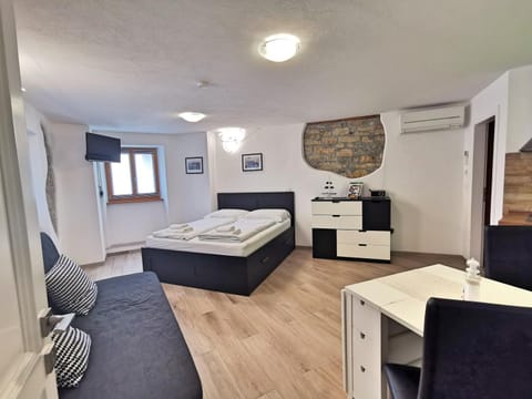 Living room, Bedroom