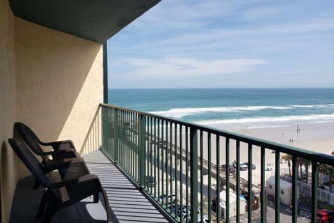 Sunglow Resort Condo Unit #806 House in Daytona Beach Shores