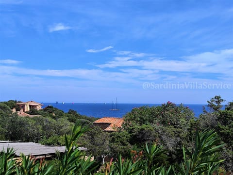 Villa Girasole - Cala Granu Villa in Sardinia