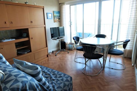 Appartement VUE MER 4 personnes au centre de TREGASTEL - Ref 95 Apartment in Trégastel