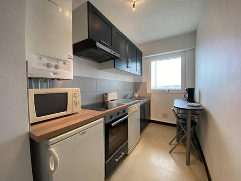 Appartement VUE MER 4 personnes au centre de TREGASTEL - Ref 95 Apartment in Trégastel