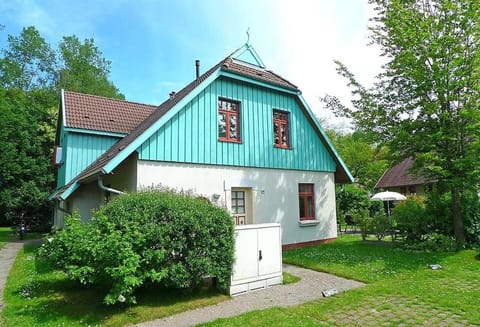 Ferienhaussiedlung Strandperlen Buchenhof 5a (Typ IV) House in Wustrow