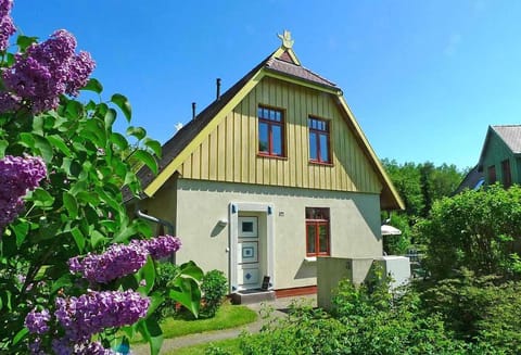 Ferienhaussiedlung Strandperlen Buchenhof 3a (Typ III) House in Wustrow