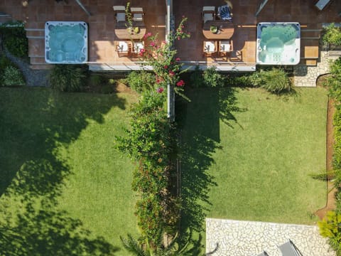 Property building, Bird's eye view, Garden