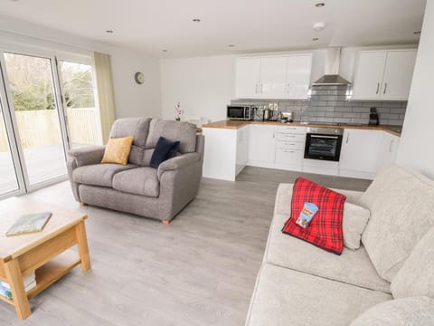 Beechnut Cottage House in Wychavon District