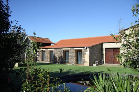 Property building, Facade/entrance, Garden