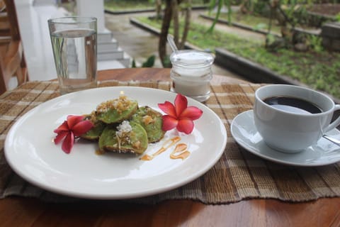 Intan Guest House Übernachtung mit Frühstück in Ubud