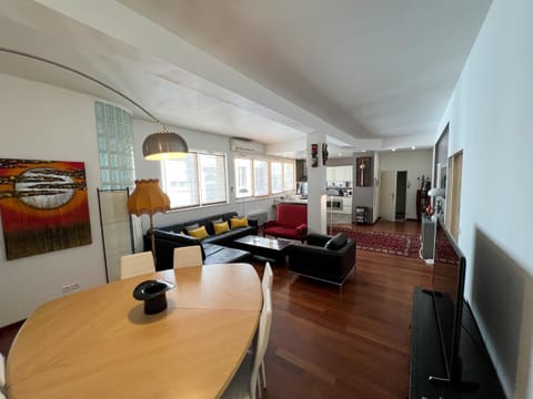 Le Central Victoria III - Central Point - 105m2 Apartment in Nancy