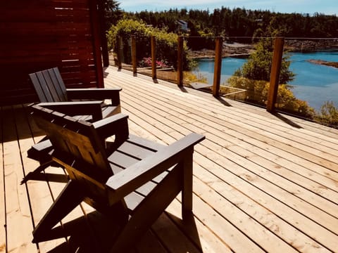 378 Marine Drive Bed and Breakfast in Ucluelet
