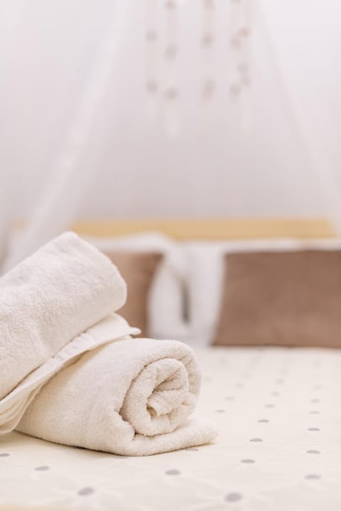 Bed, Decorative detail