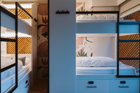 Bed, Bedroom, bunk bed