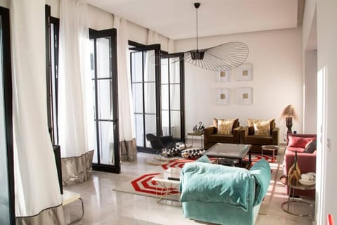 Les Verrières De Gammarth: Villa moderne +Piscine Villa in Tunis