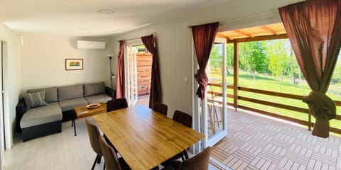 Living room, Dining area, Garden view