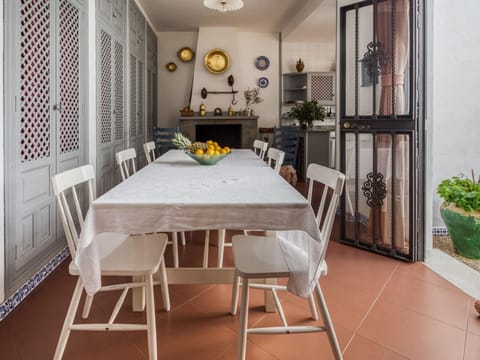 Balcony/Terrace, Dining area