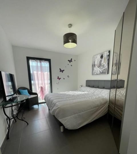 Superbe Appartement T3 - 6 Personnes - 100 m de la plage - Piscine- 6ODYS405D Condo in Le Barcarès