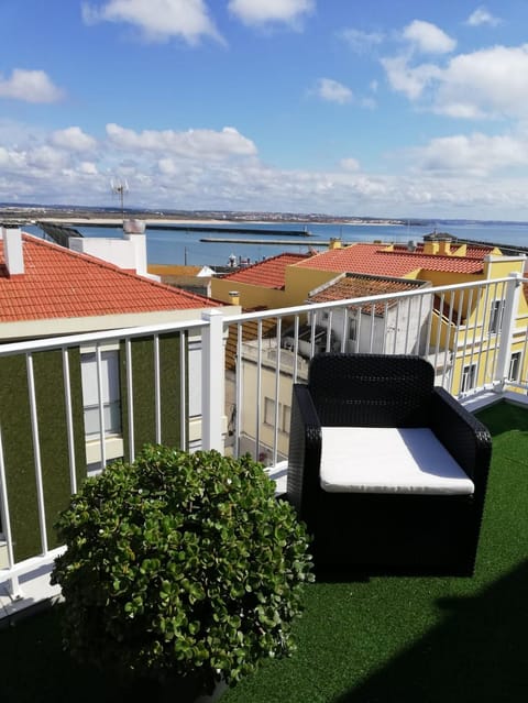 Balcony/Terrace, City view, Sea view