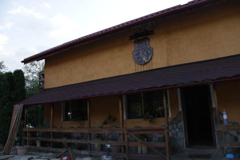 Cabana Sebes Bera House in Brașov County