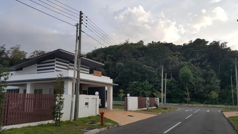 Seri Jati Homestay Villa in Sabah