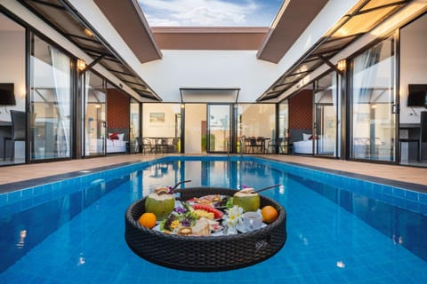 Thames Tara Private Pool Villa Rawai Phuket - SHA Extra Plus Hotel in Rawai