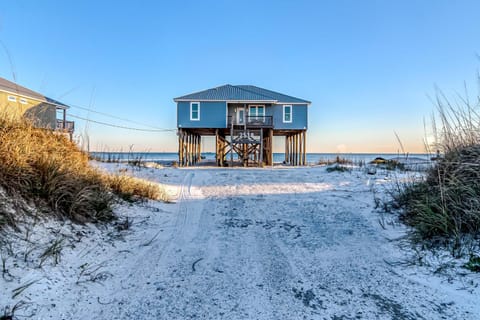 License to Chill House in Dauphin Island